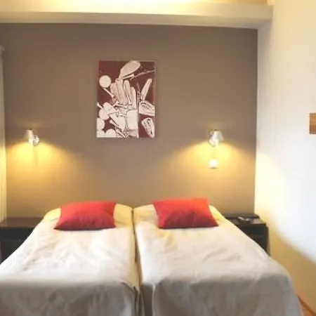Holiday Superior Black A 9 * Tahkovuori