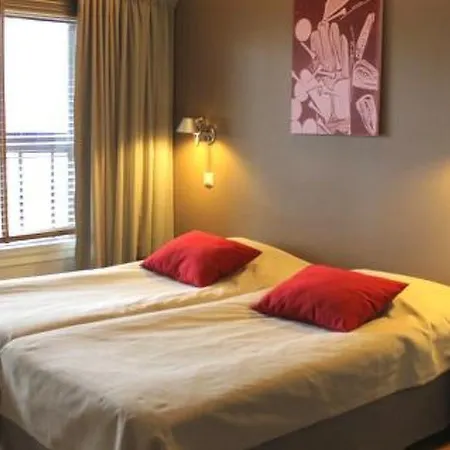 Holiday Superior Black A 9 * Тахковуори
